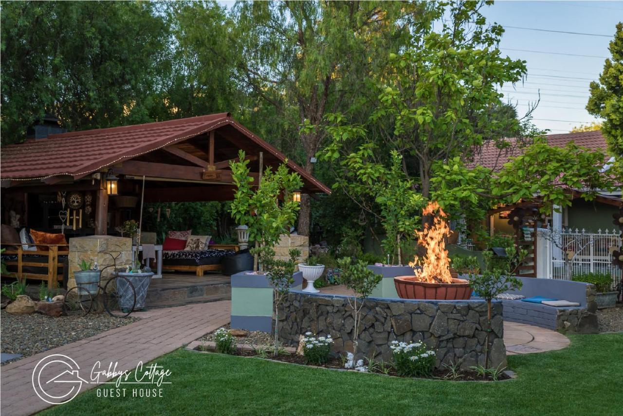 Gabbys Cottage Guesthouse Bloemfontein Exteriér fotografie