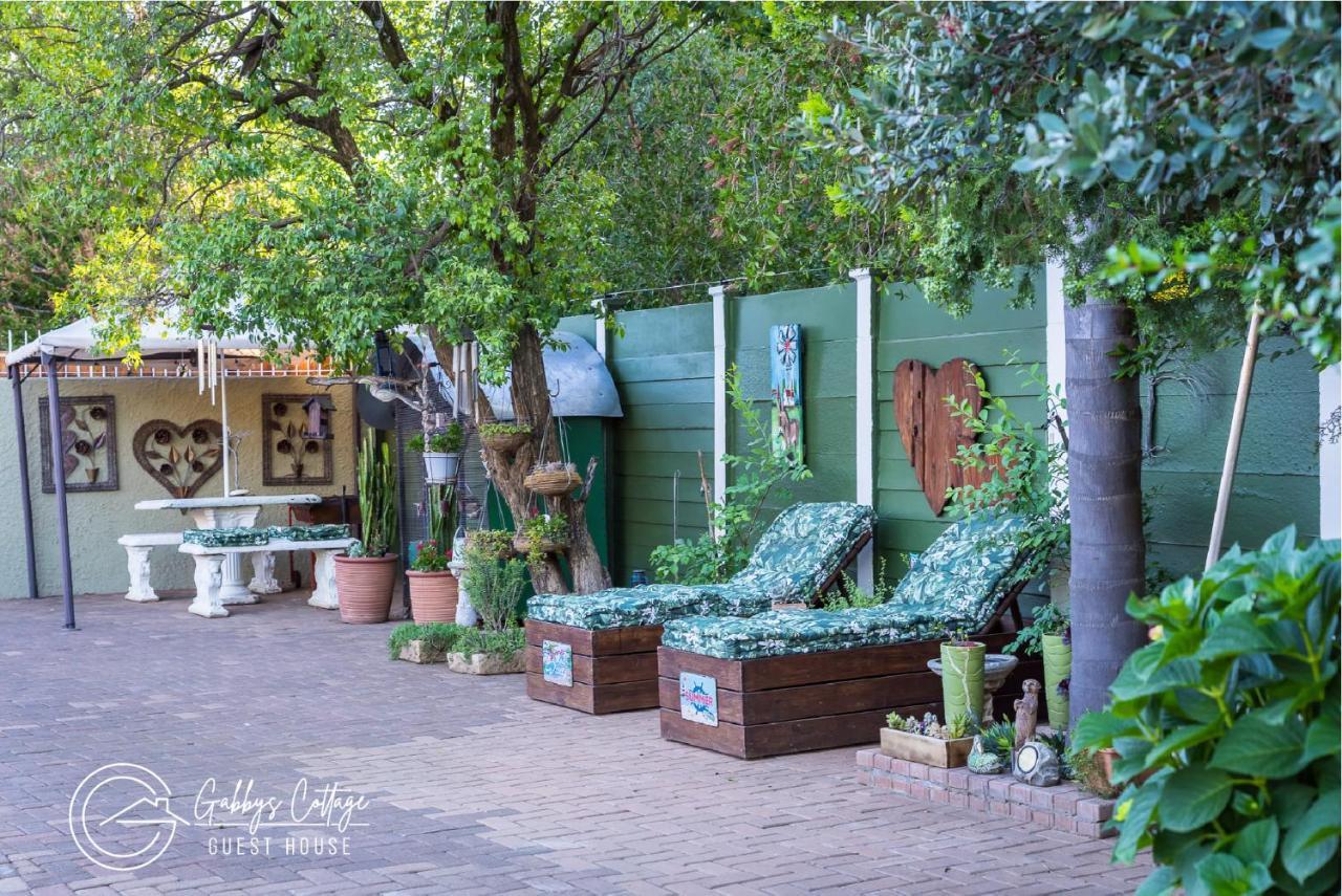 Gabbys Cottage Guesthouse Bloemfontein Exteriér fotografie