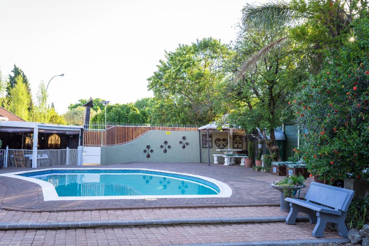 Gabbys Cottage Guesthouse Bloemfontein Exteriér fotografie